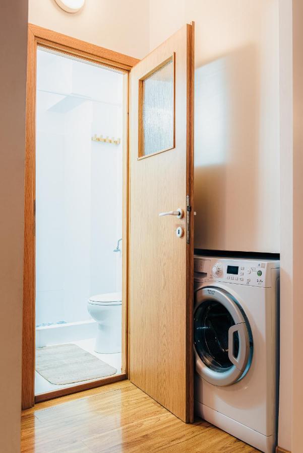 City Center Downtown Apartment Bukarest Eksteriør billede