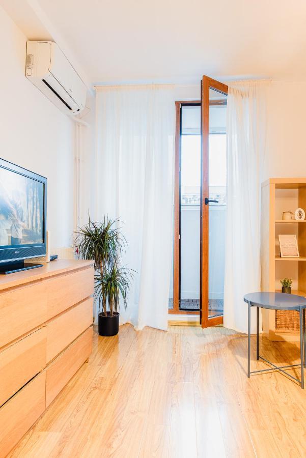City Center Downtown Apartment Bukarest Eksteriør billede